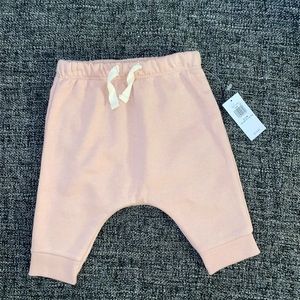 NWT Old Navy Baby Girl Pink Jogger Sweatpants Size 0-3 Months